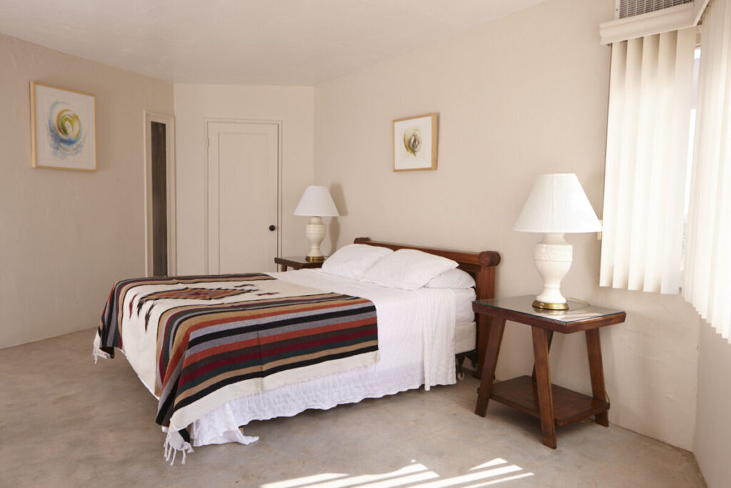 Single Room -Caravansary Suite